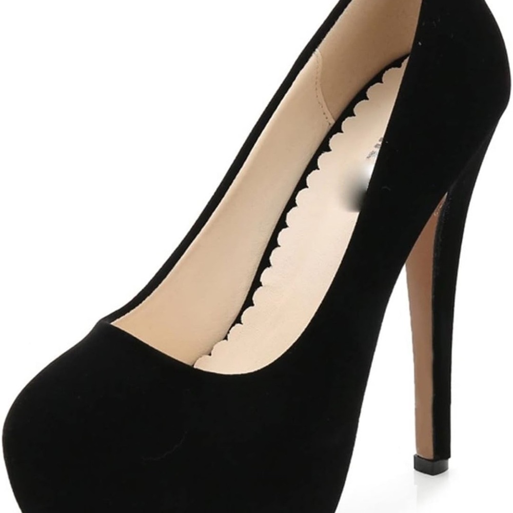 Ochenta 5in Black Velvet Stiletto Heel Size 6.5 Excellent Condition